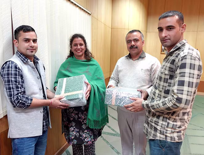 ShimlaRed Diwali Corporate Gifting