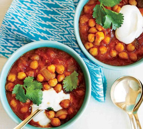 Spicy Tomato and Chickpea Curry